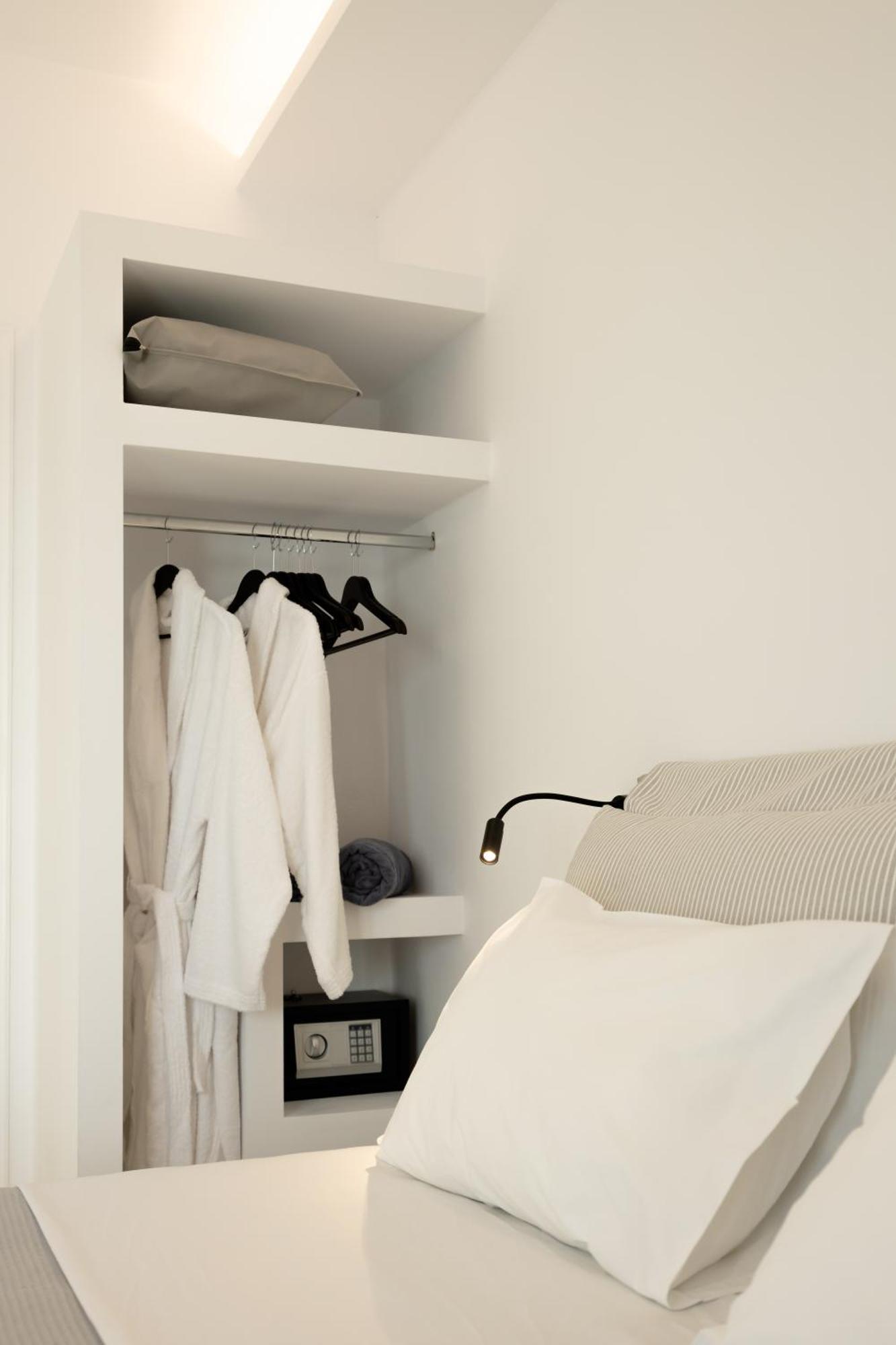 Nastram Suites Oia Kültér fotó