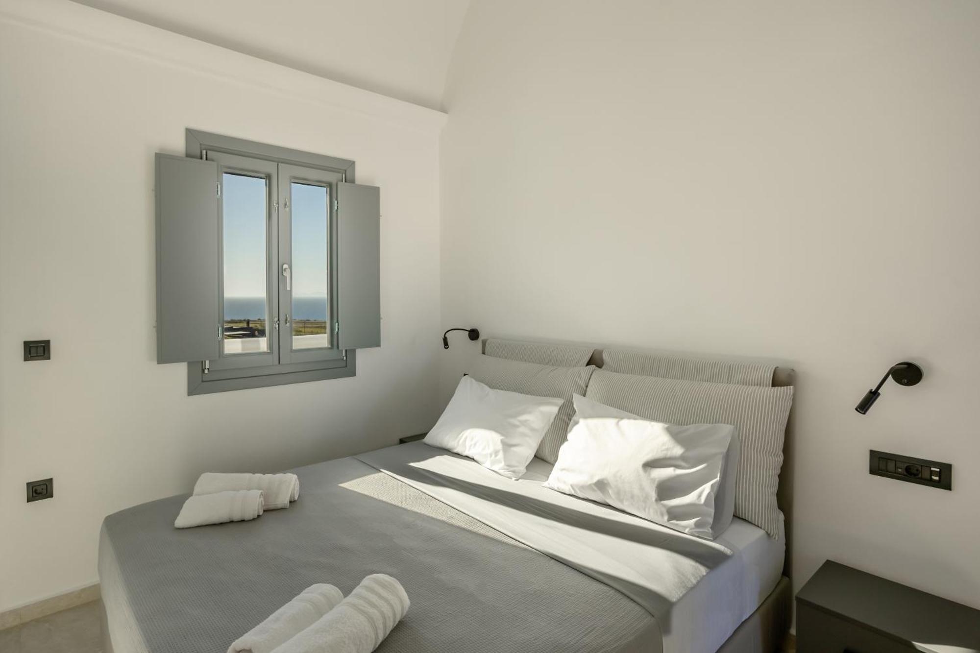 Nastram Suites Oia Kültér fotó